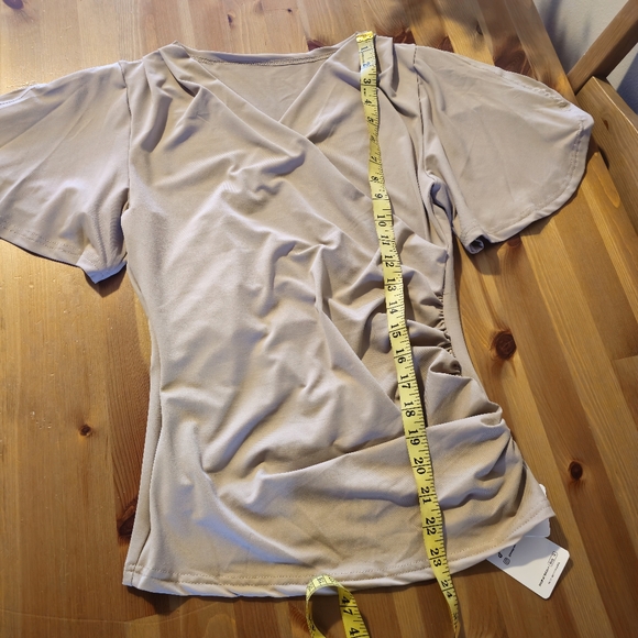 DAZY - Ladies' Summer Solid Color Wrap Short Sleeve V-Neck T-Shirt- Size S Khaki - Picture 10 of 12